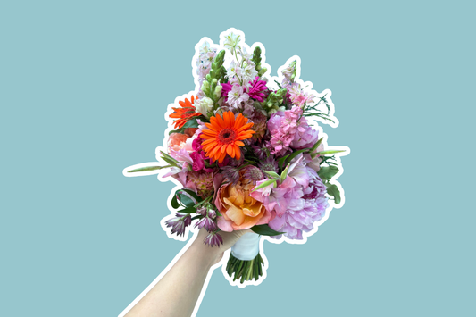 when you should send your wedding flowers