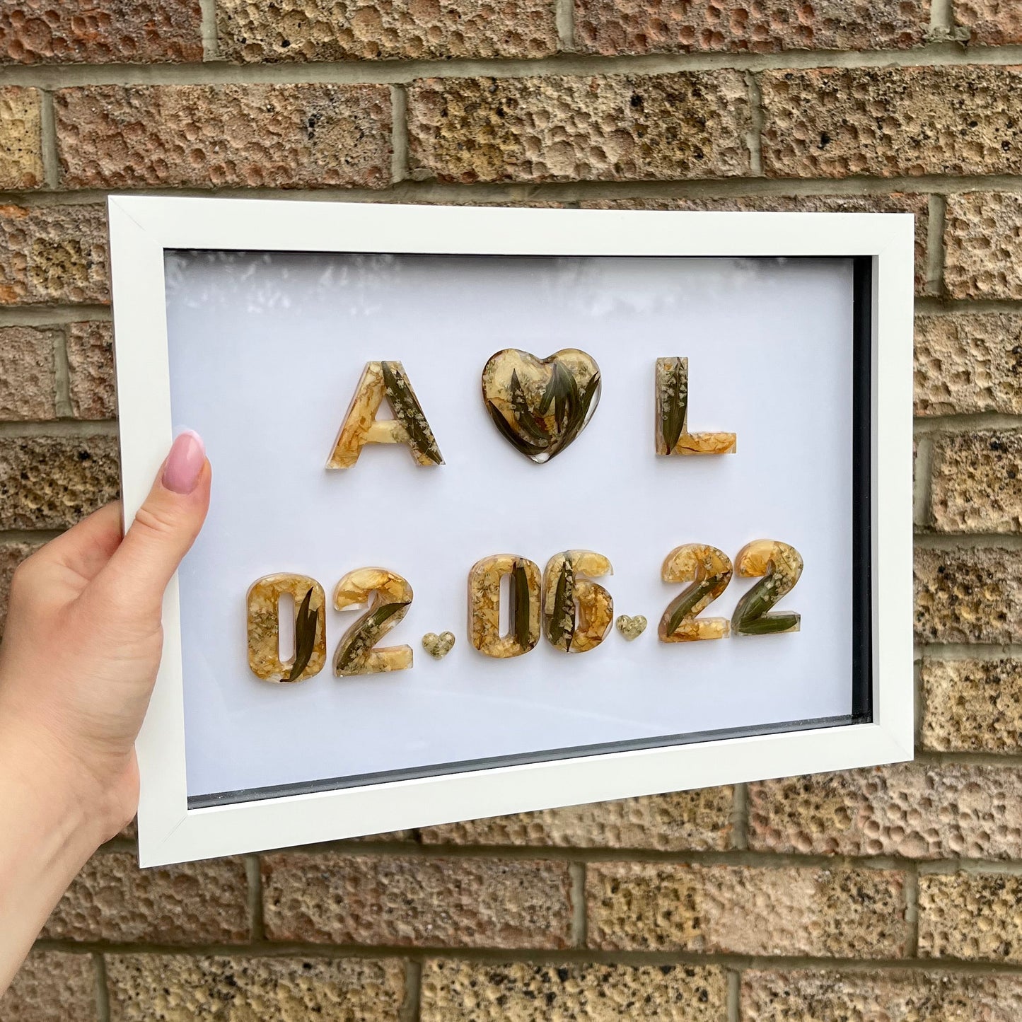 Initial Anniversary Date Frame - White A4 'Heart'