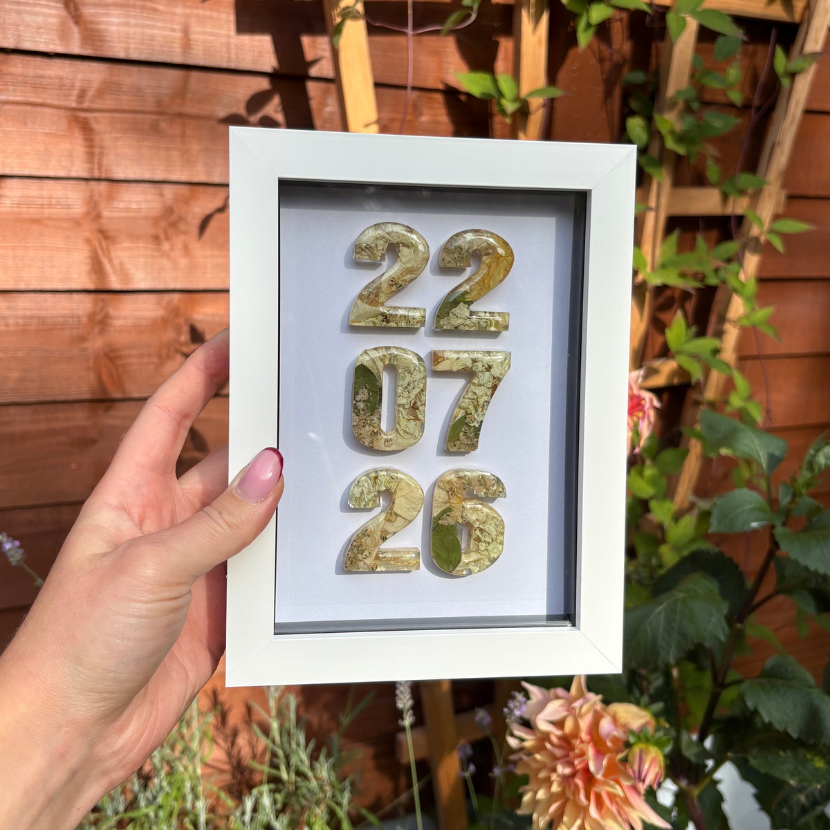5x7” White Anniversary Date Frame