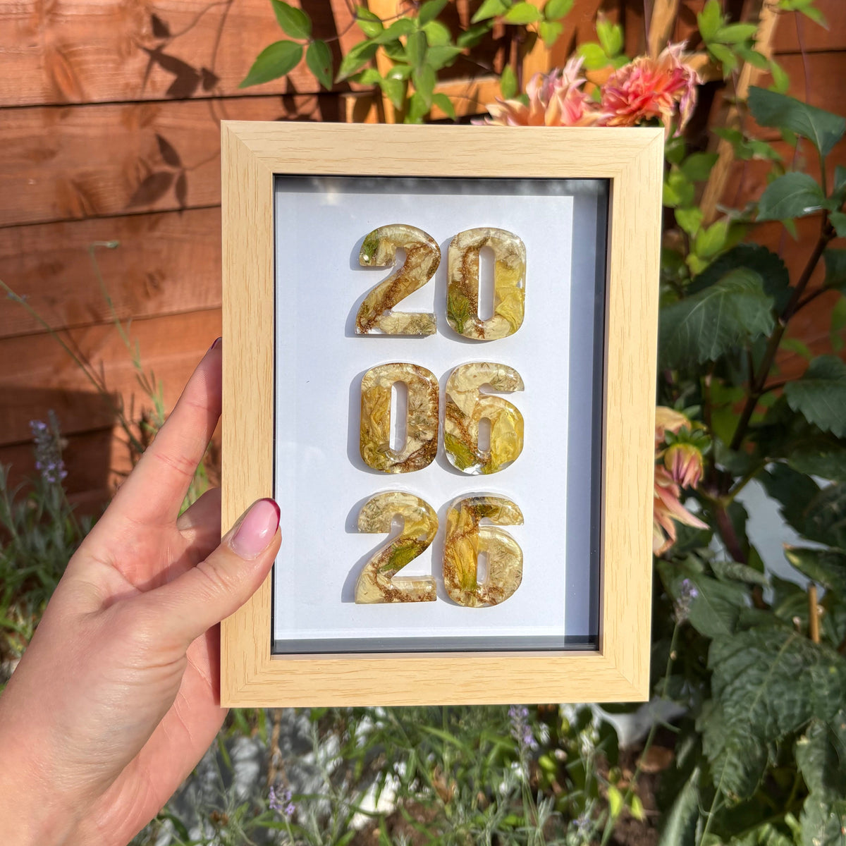 5x7” Wood Anniversary Date Frame