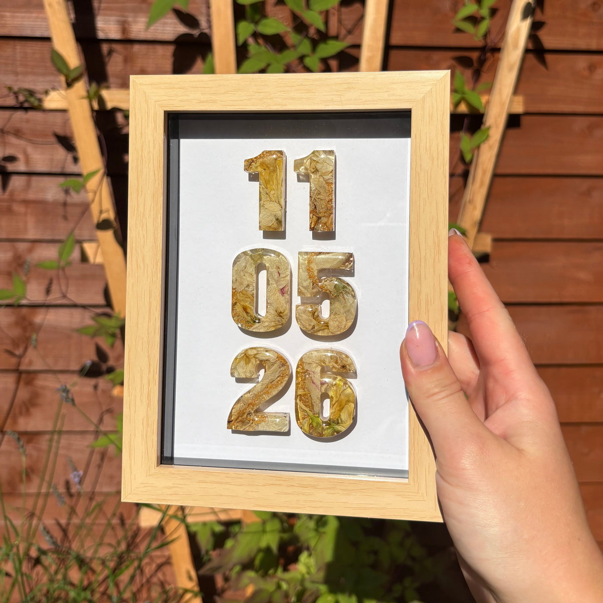 5x7” Wood Anniversary Date Frame