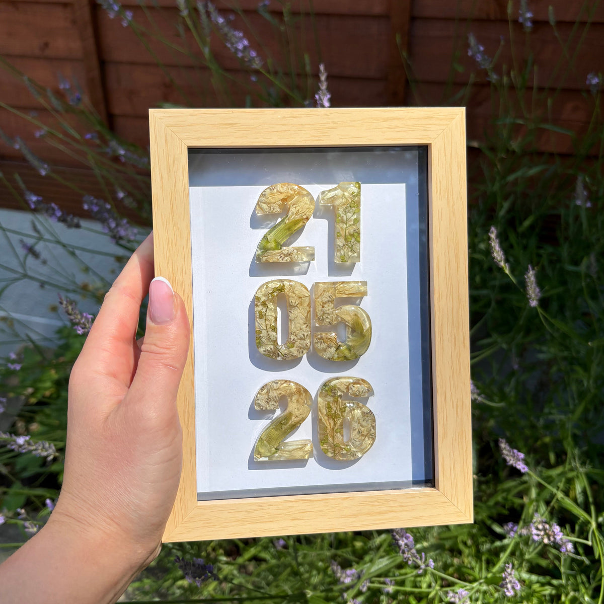 5x7” Wood Anniversary Date Frame